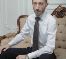 О "подводных камнях" и юридических тонкостях при оформлении кредита рассказал адвокат Илья Рейзер