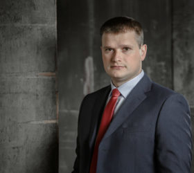 Как оставить фирму за собой в случае раздела имущества по разводу? Взгляд юриста Андрея Лисова