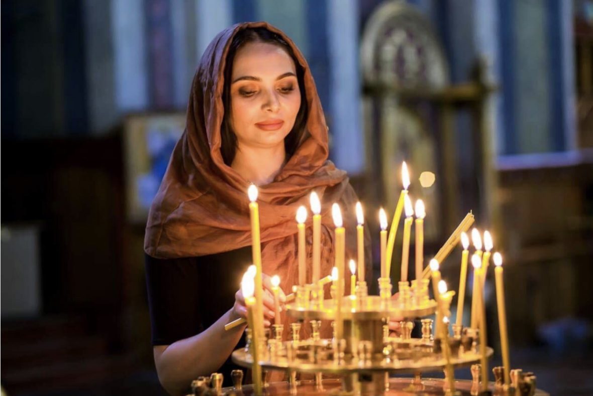 Гадалка экстрасенс. Гадалка ясновидящая. Гадалка армянка. Алла пеле. Седа варданян экстрасенс.