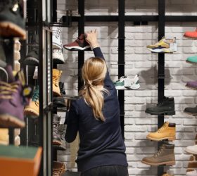 Перепись Росстата: больше 50% выручки малый бизнес в России заработал в торговле