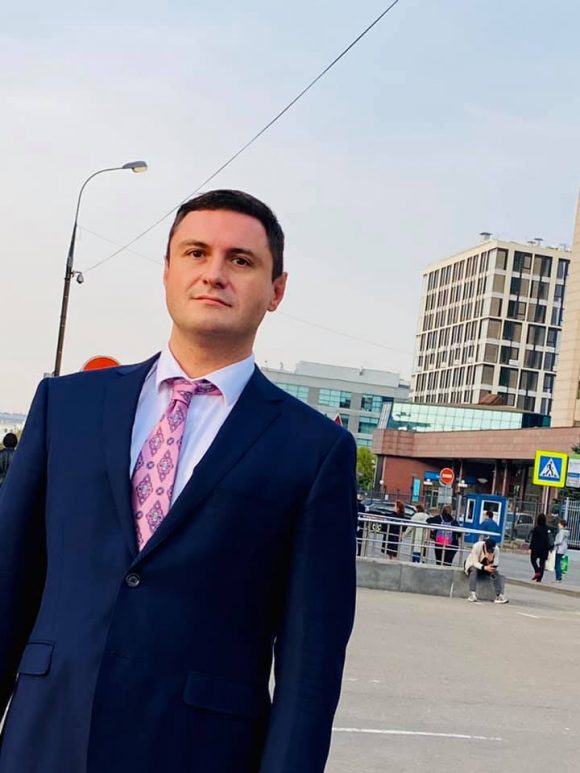 Как избавиться от шума автомобилей и мотоциклов под окнами?