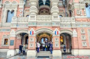 Для россиян изменились правила подачи документов на французскую шенгенскую визу