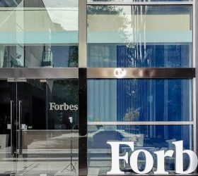 Forbes: почти 40% компаний планируют сокращения штата